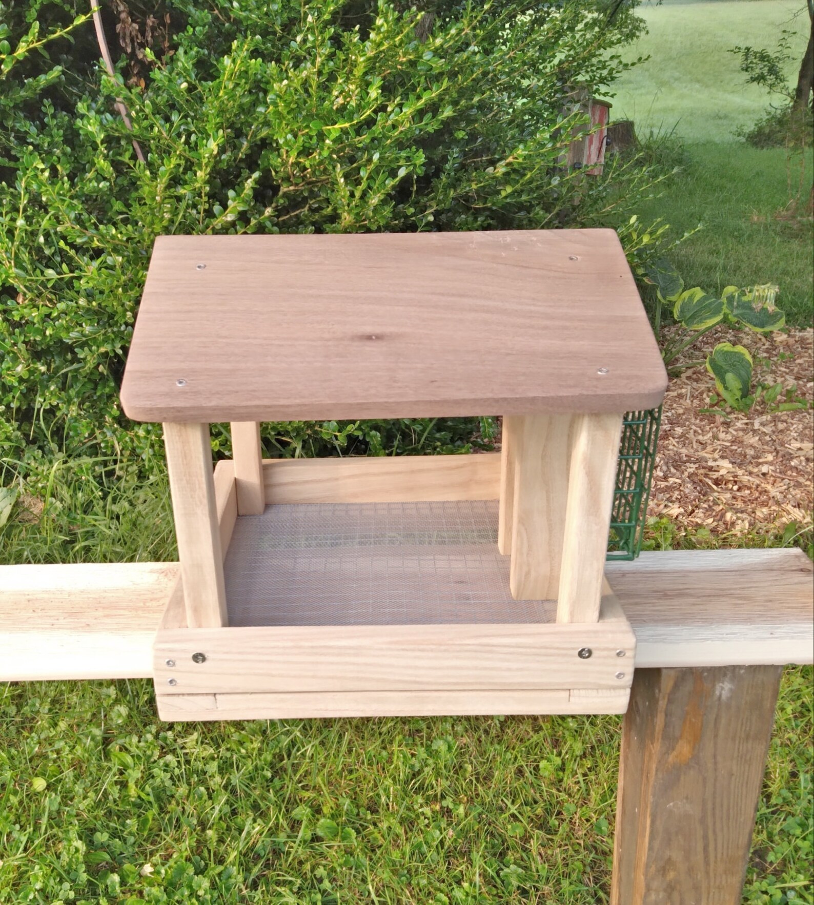 deck bird feeder