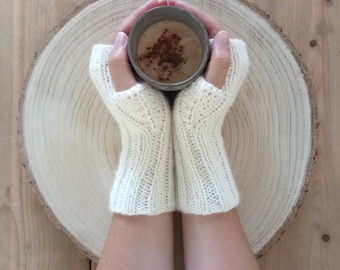 Knitted white fingerless womens gloves, handwarmers, armwarmers, mittens, cotton, merino wool, sustainable, mitts, winter accessoires