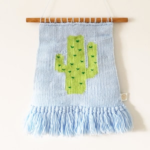 Cactus woven wall hanging - Perfect for cacti lovers! Cactus home decor , Cactus decorations , Cactus gifts ,  Cactus wall art