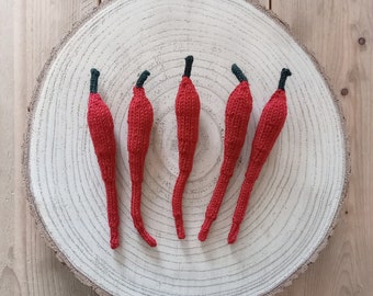 Set of 5 knitted red hot chili peppers , pretend play, home deco, fake food, chili's, peppers, merino wool, Waldorf, valentine's gift