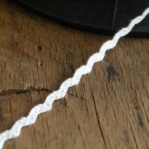 Narrow Ric Rac Cotton Crochet Lace Ribbon