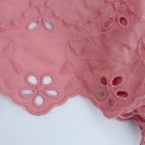 10 cm wide - Scalloped edge Broderie Anglaise lace - Salmon pink colour cotton embroidery eyelet lace trim - Edging lace trim