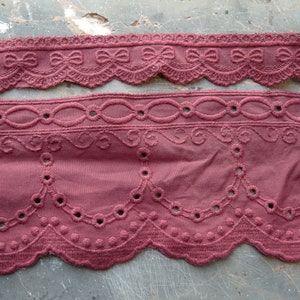 Scalloped edge Broderie Anglaise lace - Bordeaux/merlot red colour cotton embroidery eyelet lace trim - Edging lace trim