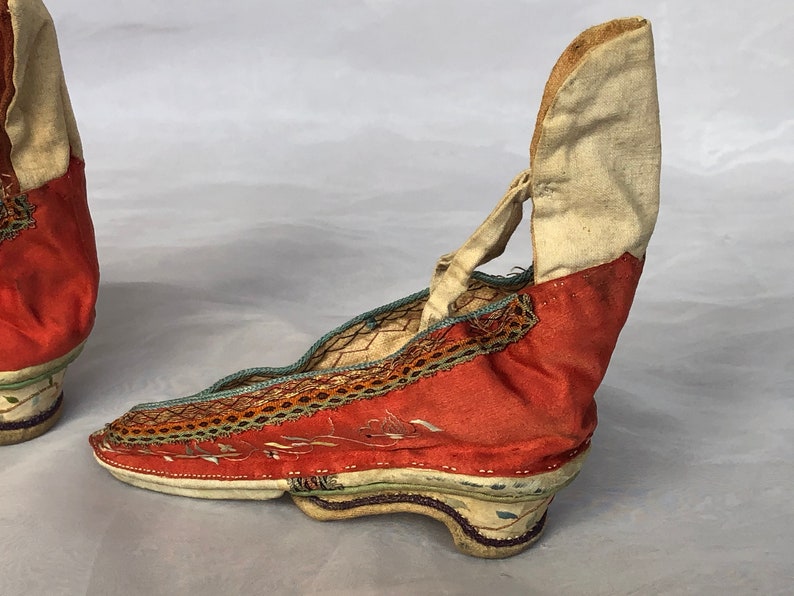 Antique Chinese Bound Feet Shoes Vintage Embroidered Shoes Antique Chinese Bound Feet Shoes Vintage Embroidered Shoes