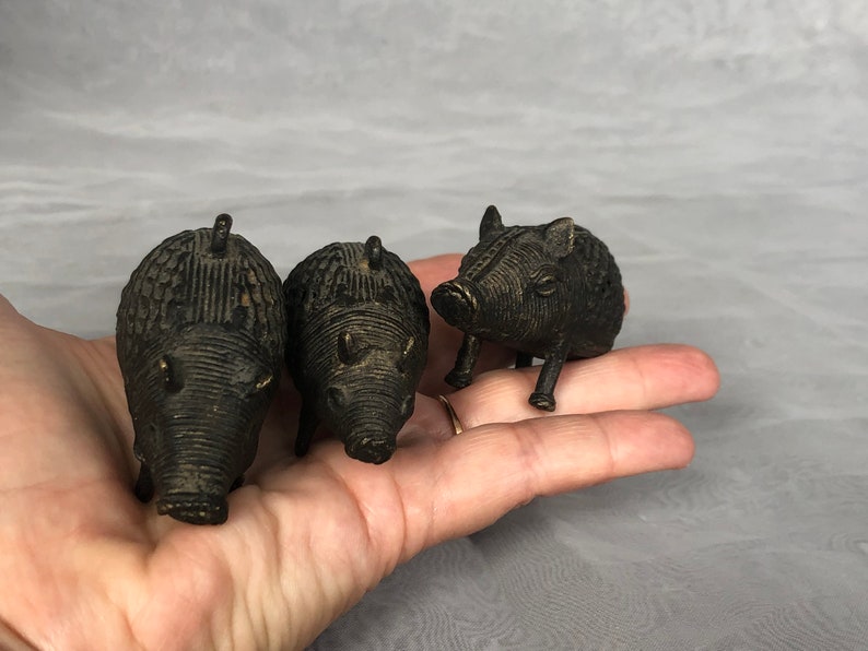 Antique Bronze Dhokra Pig Boar Figurines, India Lost Wax Method Miniature Animal Sculpture Figures image 5