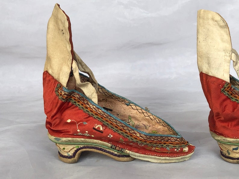 Antique Chinese Bound Feet Shoes Vintage Embroidered Shoes Antique Chinese Bound Feet Shoes Vintage Embroidered Shoes