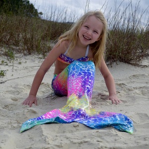 Swimmable Mermaid Tail,  Fast Shipping! Mermaid Costume, Many Color Options