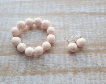 Ivory Bracelet and Earrings Set, Felt Bracelet, Felted Balls, Wool Jewelry, Eco Jewelry, Textile Jewelry