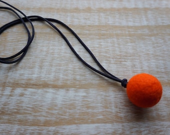 Orange Drop Necklace, Orange Felted ball, Felt Necklace, Colorful Jewelry, Wool Jewelry, Eco friendly Jewelry