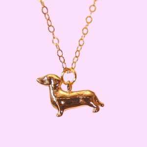Teckelketting, teckelcadeau, teckelmoeder, hondenmoederketting, worstje, cadeaus voor worstje, cadeaus worstje, verjaardag, doxie