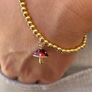 Mushroom bracelet, Charm bracelet, fairycore jewelry, cottage core, granola girl, magic mushroom, mushroom jewelry, witchy, mushroom charm
