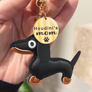 Dachshund keychain, Dachshund gift, dachshund mom, dog mom gift, wiener dog, gifts for wiener dog, wiener dog gifts, mothers day, birthday
