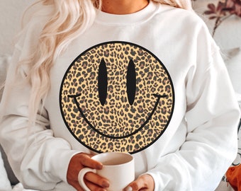 Smiley Sweatshirt, Trendy Sweatshirt, cute sweatshirts for teens, Oversized sweatshirt, Crewneck, Smile face sweatshirt