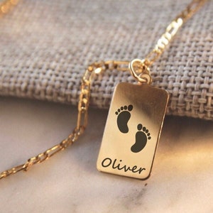 Baby Füße Halskette, Baby Namen Halskette, Baby Jungen Halskette, Namen Halskette, Neugeborene Baby Geschenk, neue Mama Halskette, Push-Präsent