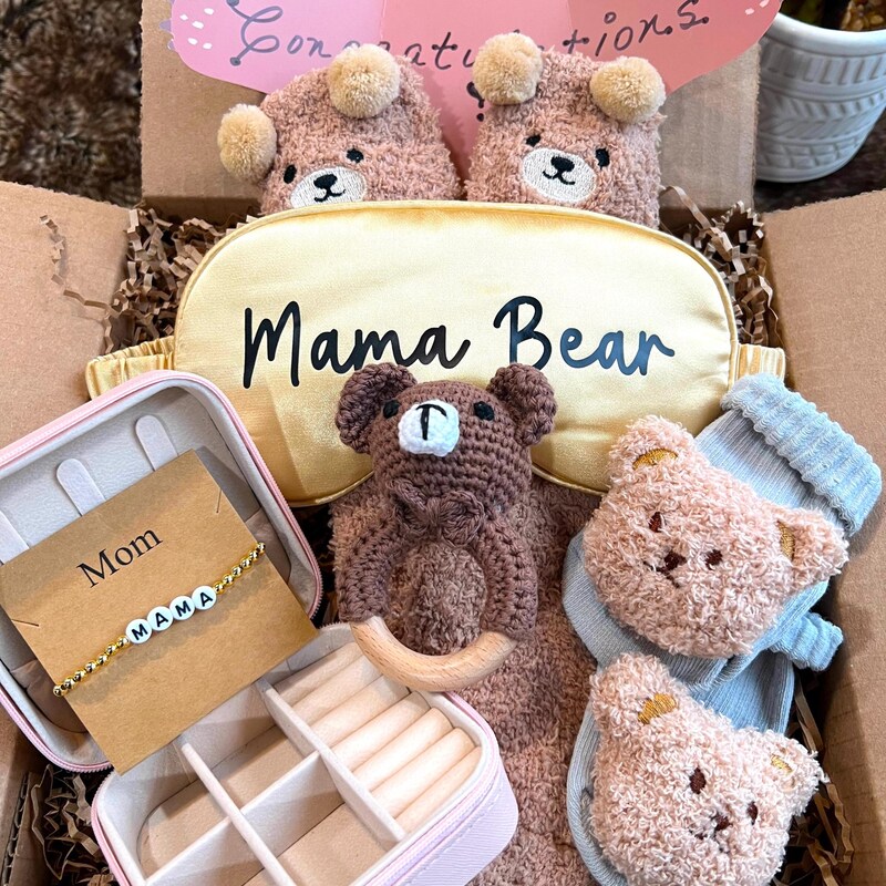 Expecting Mom Gift - 60+ Gift Ideas for 2025