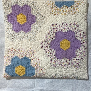 Housse de coussin fleurie vintage pour grand-mère