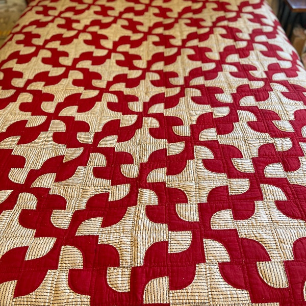 Antique Drunkards Path Quilt