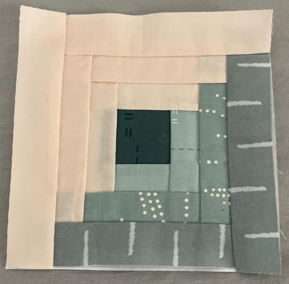 Log Cabin 4 inch Paper Piecing Block
