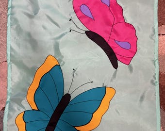 Butterfly Garden Spring / Summer Seasonal Welcome Large Decorative Flag