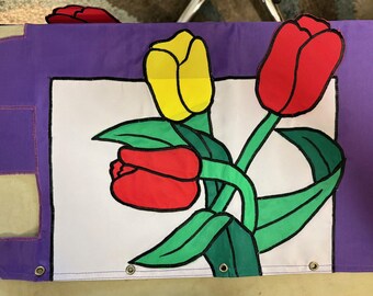 Tulip with Border Embroidered Mailbox Cover