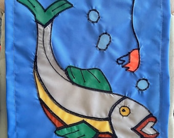 Fish / Fishing / Fisherman Recreation / Lake House Garden Mini Flag