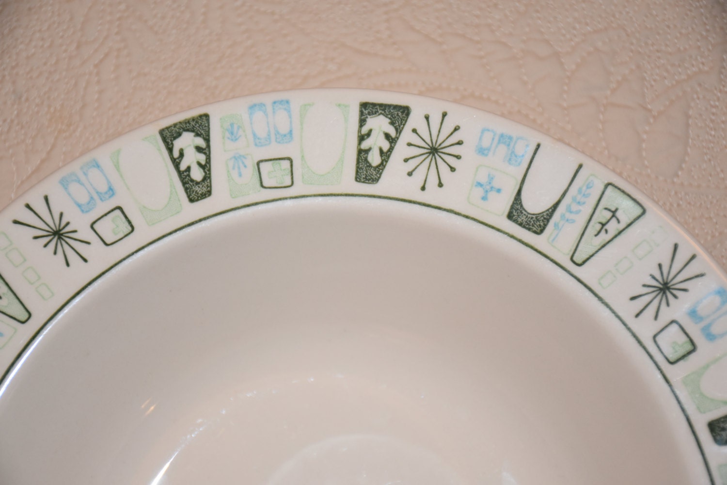 9 Cathay Vegetable Bowl Atomic Starburst Retro Taylor, Smith ... 9 Cathay Vegetable Bowl Atomic Starburst Retro Taylor, Smith ...