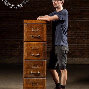 Antique Oak 4-Drawer Filing Cabinet Bild 2