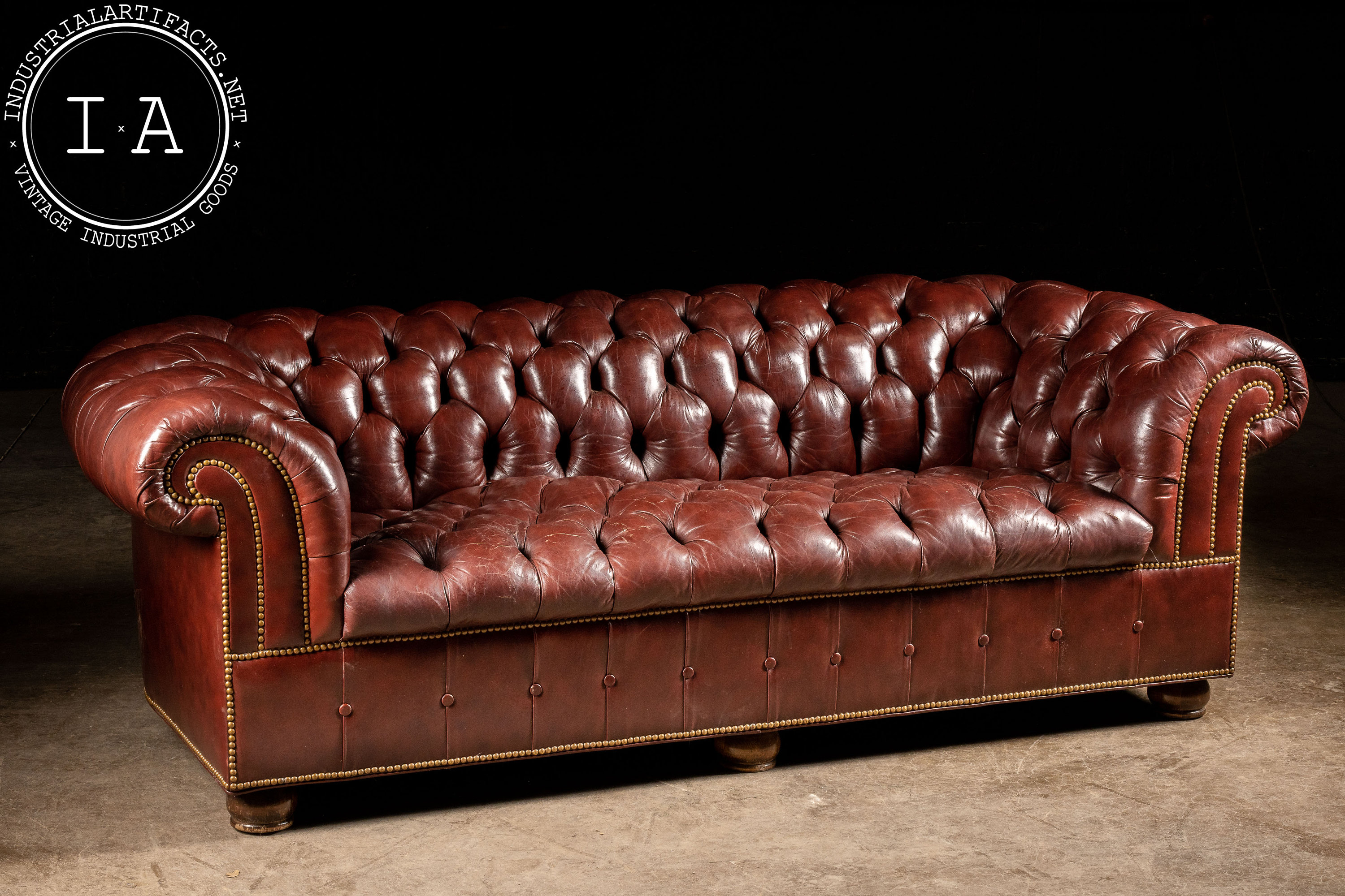 Vintage leather lounge discount