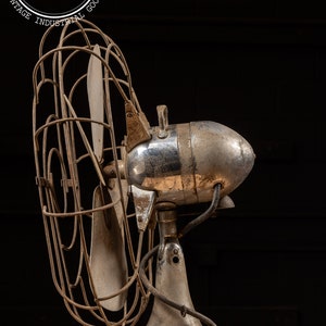 Ventilador de escritorio de acero Hunter C-16 vintage imagen 4
