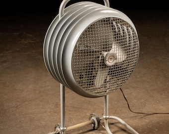 Vintage Westinghouse Mobilaire Floor Fan