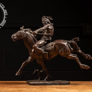 Vintage Weaver &quot;Indian Hunter&quot; Bronze Franklin Mint Statue; Signed