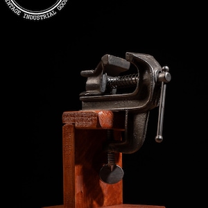 Miniature Steel Benchtop Vice on Mounting Block