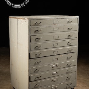 Vintage Industrial Machinist Cabinet In Gray
