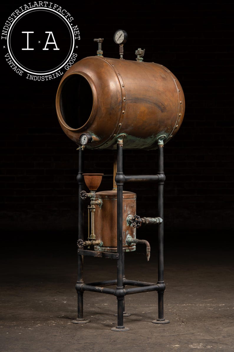 Antique Industrial Copper Pressure Vessel Apparatus immagine 6