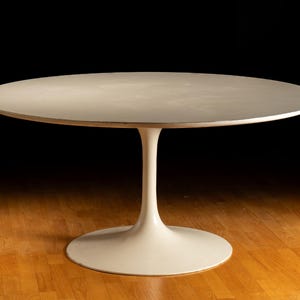 MCM Lounge Height Saarinen Table by Knoll