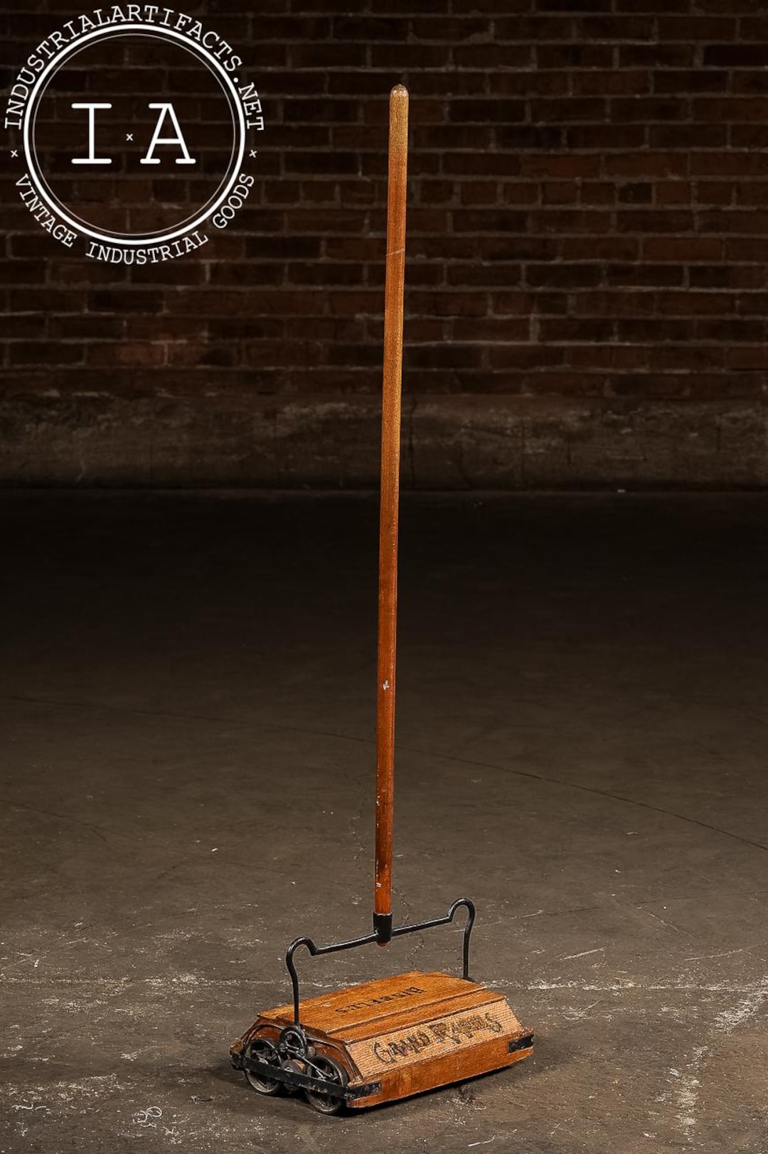 Traditional Sweeper Late 19th Century Wooden Carpet Sweeper by Bissell's - Etsy