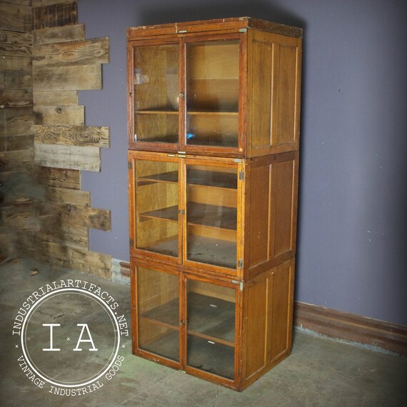 Antique 1887 Globe Wernicke Glass Door Book Case Cabinet