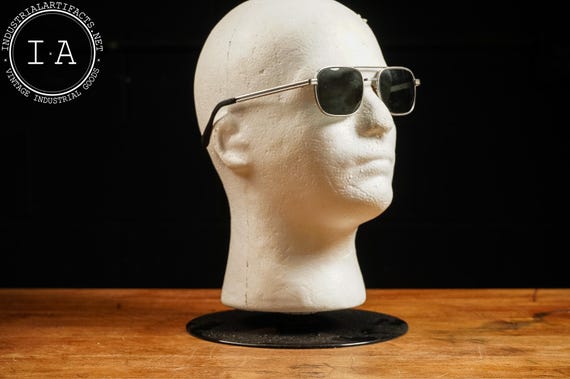 c. 1970s Military-Style Aviator Sunglasses - image 2