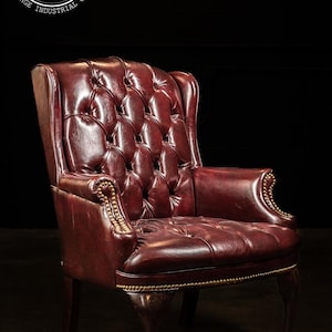 Vintage Tufted Leather Chesterfield Armchair in Burgundy