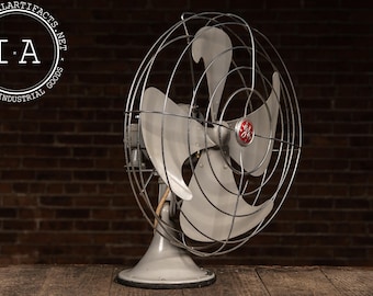 Vintage General Electric Oscillating Desk Fan