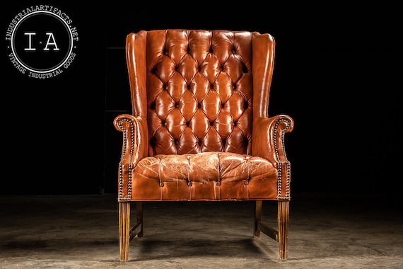 Vintage tufted clearance leather chair