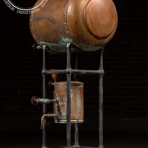 Antique Industrial Copper Pressure Vessel Apparatus immagine 3