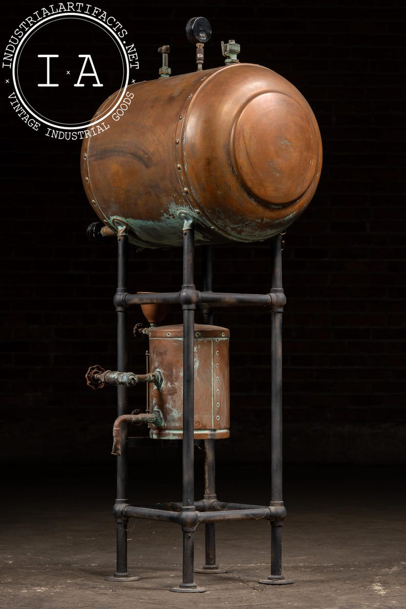 Antique Industrial Copper Pressure Vessel Apparatus immagine 3