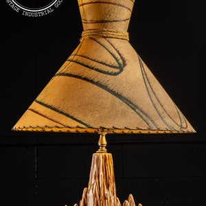 Vintage Ceramic Western-Inspired Table Lamp