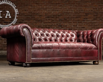 Tufted Leather Chesterfield Sofa in Burgundy