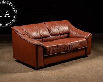 Vintage Leather Loveseat in Brick Red