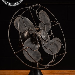 Antique Emerson-B-Jr Electric Fan image 1