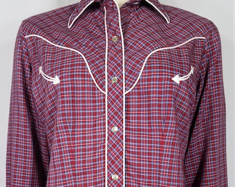 The Best Little Shirt House in Texas red plaid blue pearl snap Western shirt ladies Large
