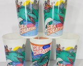 Lot of 5 VTG Bob Tom Q95 glow in dark plastic tumber cups Sea Creature 1991