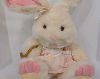Jcpenney Jumbo 17 Inch Ivory Easter Bunny Rabbit W/ Basket Golden